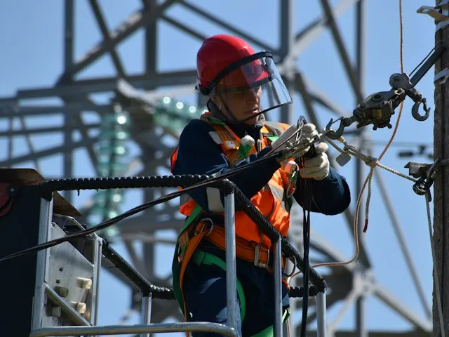 Telecom & Internet (ISP)